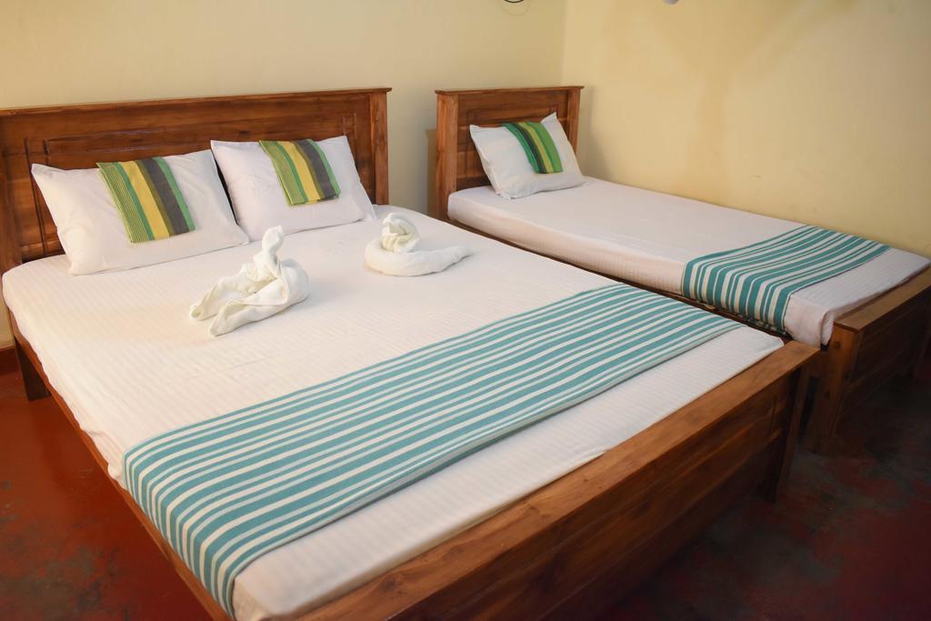 Ranliya Lodge Anuradhapura Exteriör bild