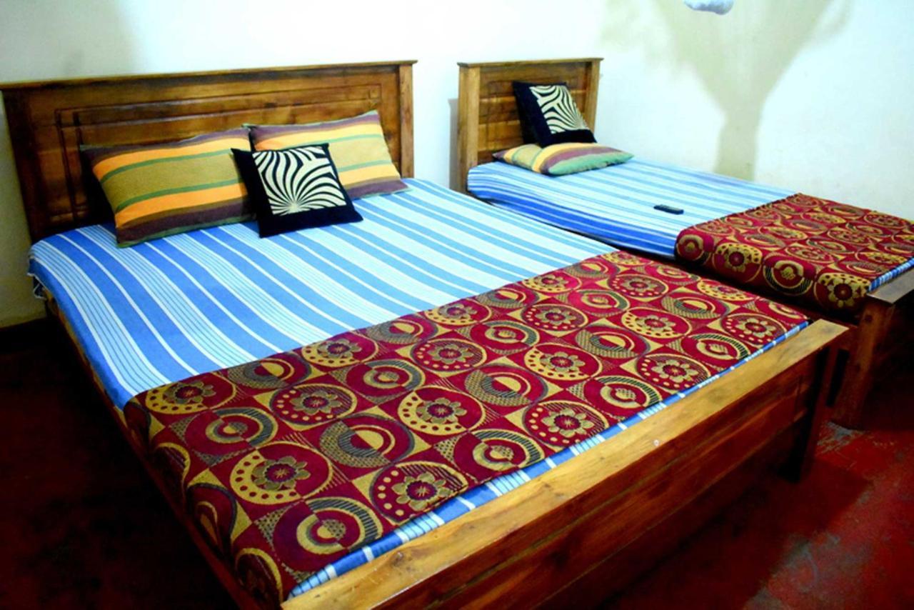 Ranliya Lodge Anuradhapura Exteriör bild