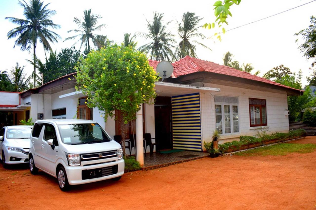 Ranliya Lodge Anuradhapura Exteriör bild